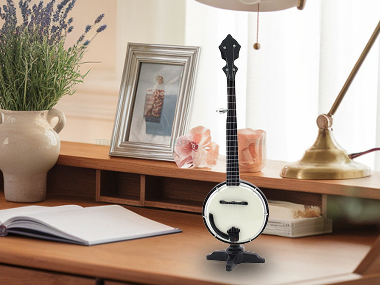 Banjoo premium wooden miniature music instrument