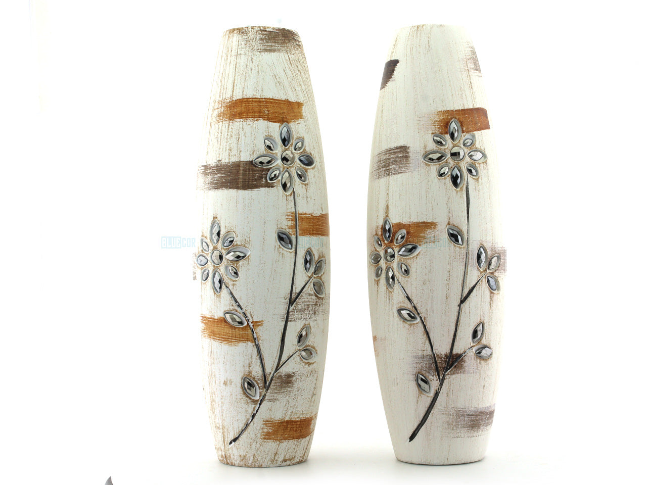 Set of 2 Handcrafted Wooden Vases with Floral and Textured Design - Rustic Elegance