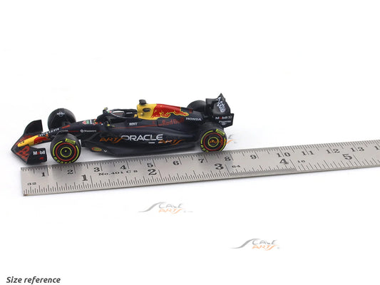 2025 Oracle Red Bull RB21 Max Verstappen Twin Pack 1:43 Bburago Season livery + Japanese GP special livery